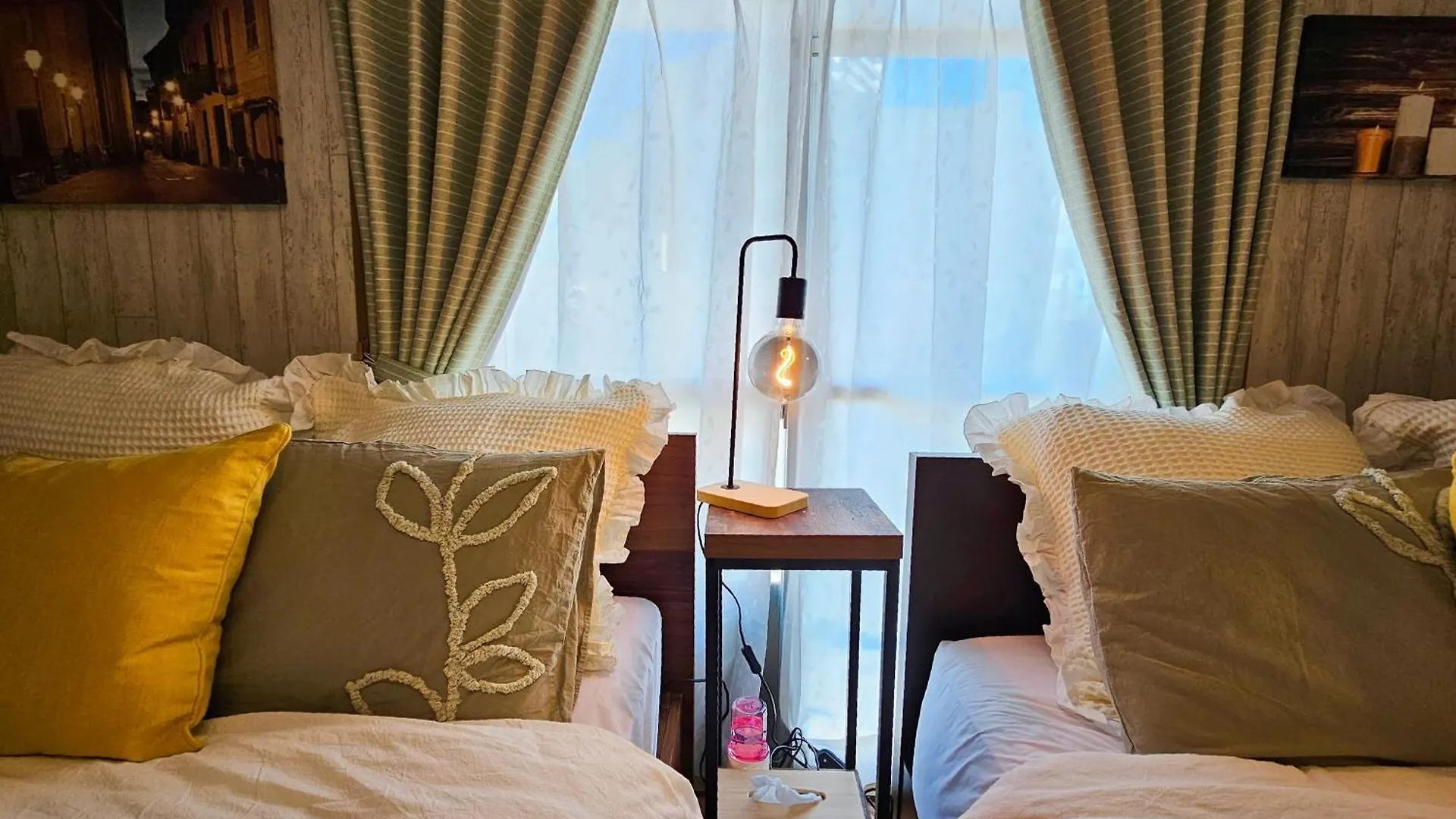 Apartment 603. Lively City.Near Koiwa St.Disneyland/Airport Direct Bus. Tokyo