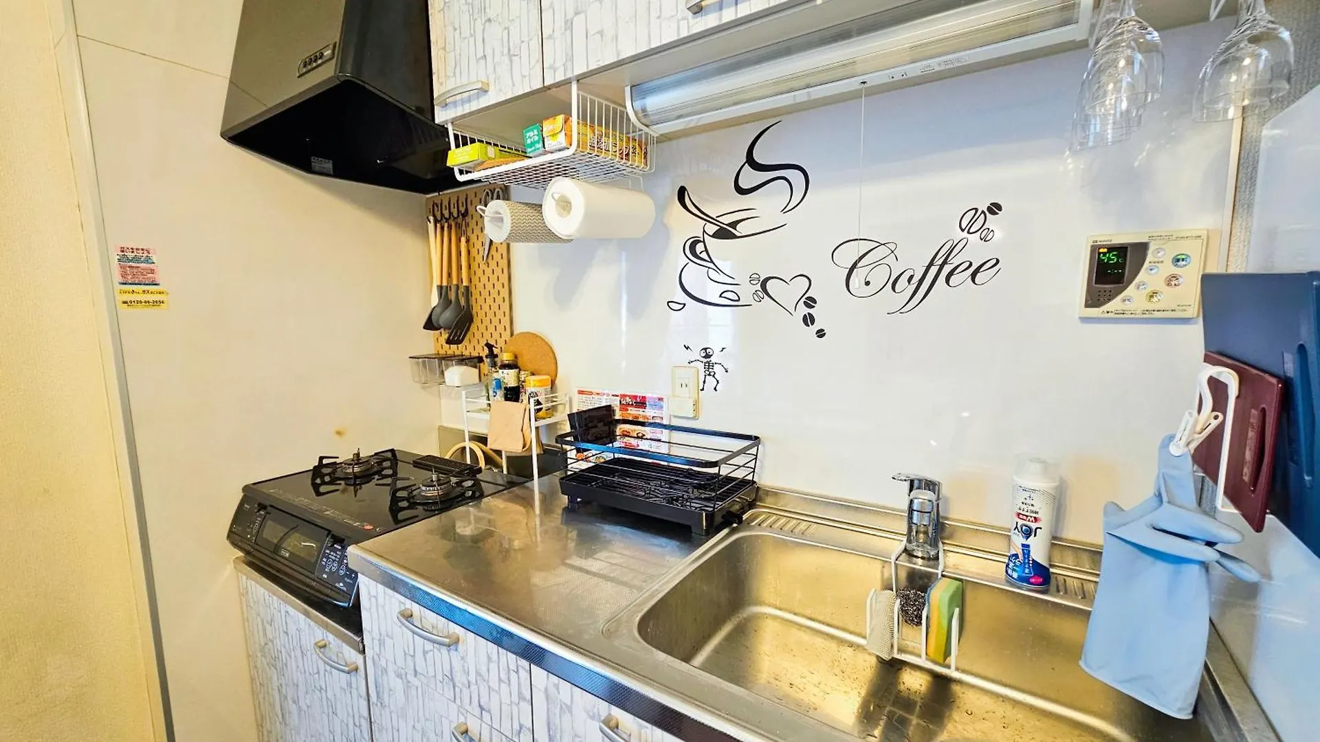 603. Lively City.Near Koiwa St.Disneyland/Airport Direct Bus. Tokyo