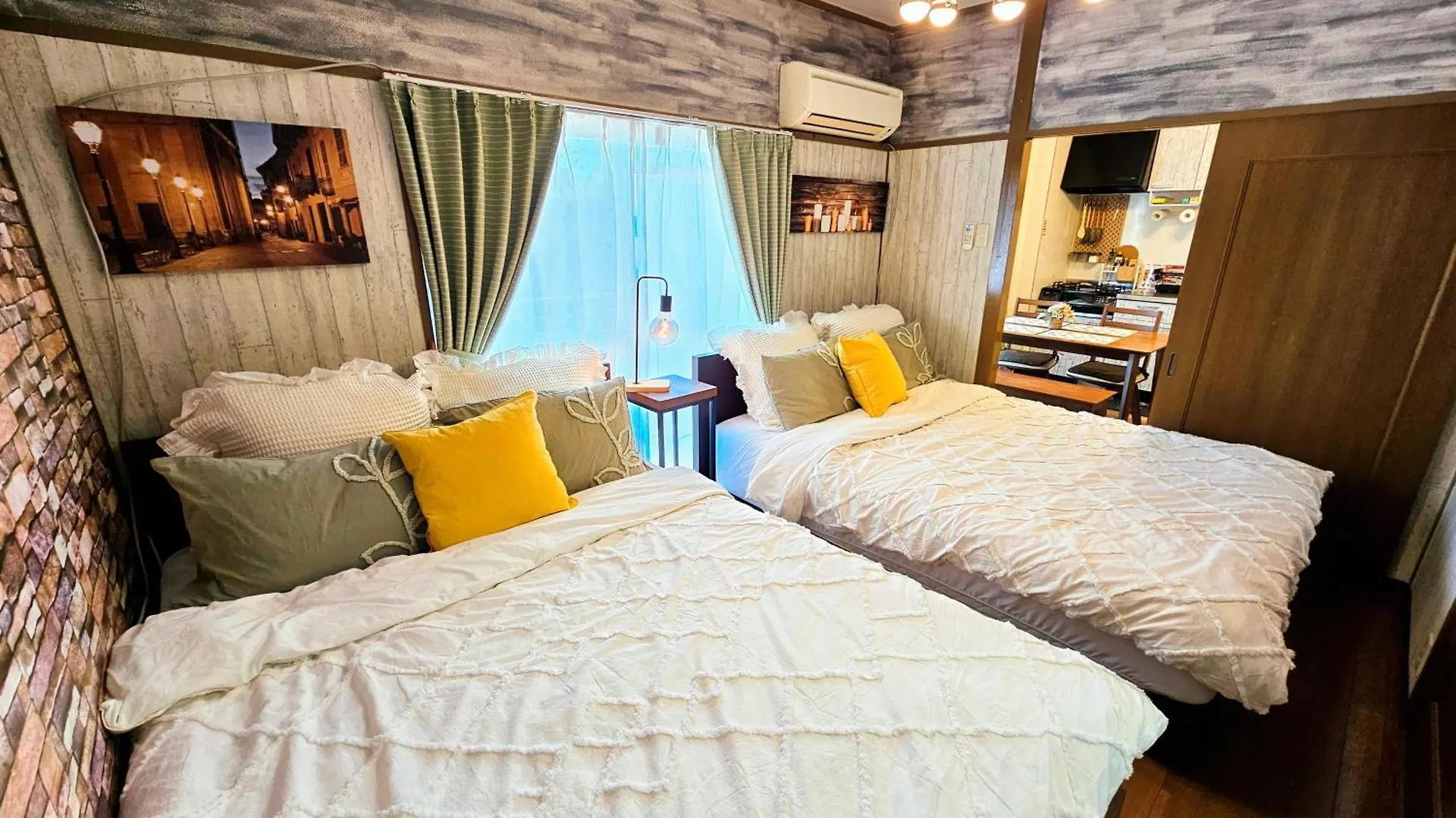 Apartment 603. Lively City.Near Koiwa St.Disneyland/Airport Direct Bus. Tokyo